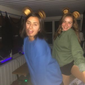 Meet your Posher, Szofia